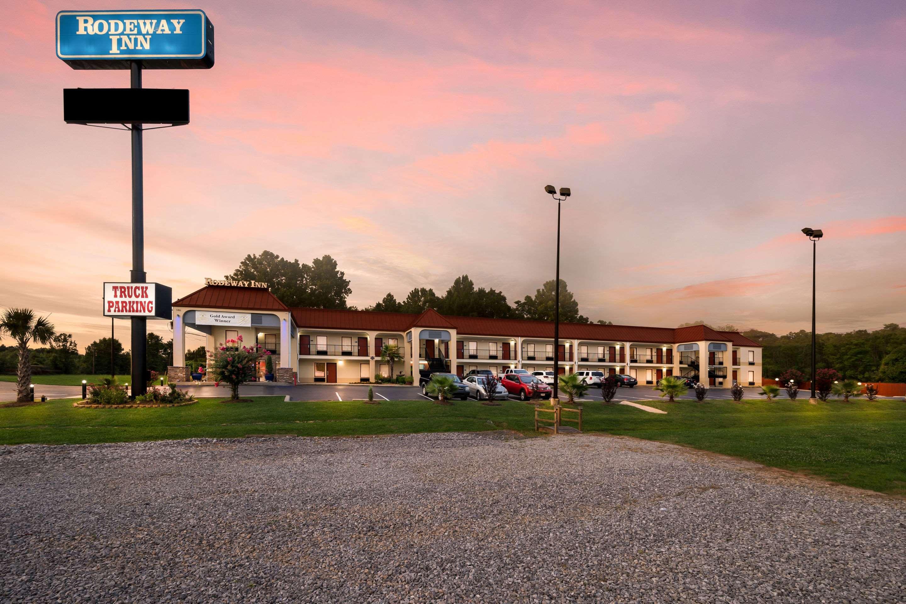 Surestay Hotel By Best Western Meridian Esterno foto