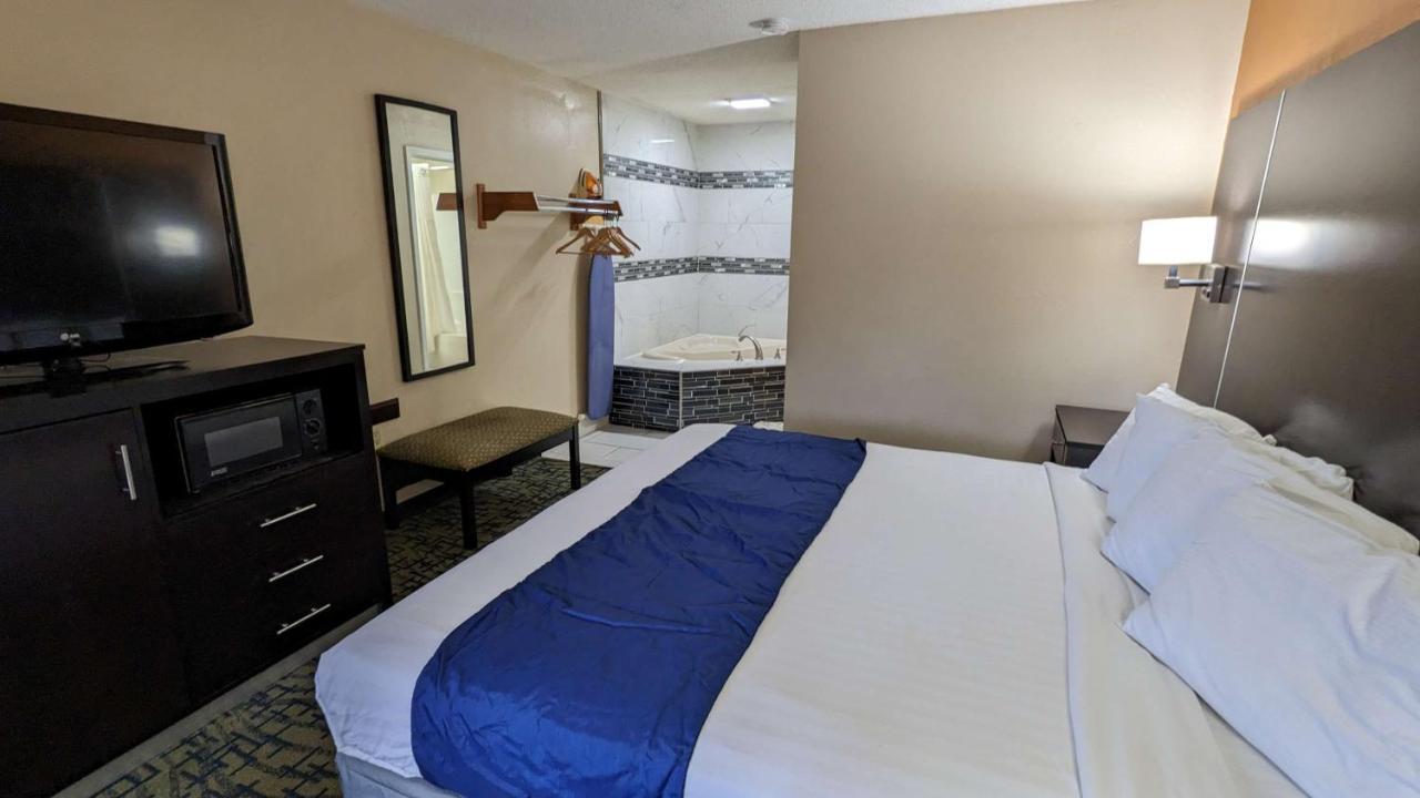 Surestay Hotel By Best Western Meridian Esterno foto